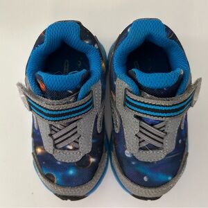 Saucony toddler sneakers